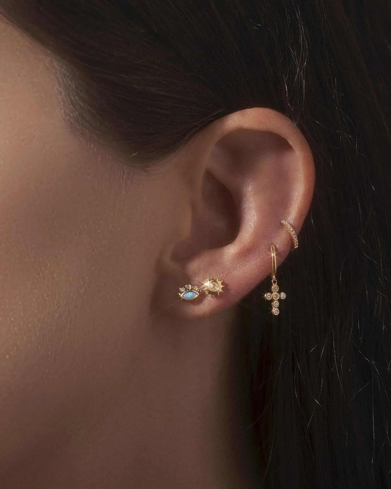 Pamela Love Piercing Jewelry|Cross Cluster Huggie