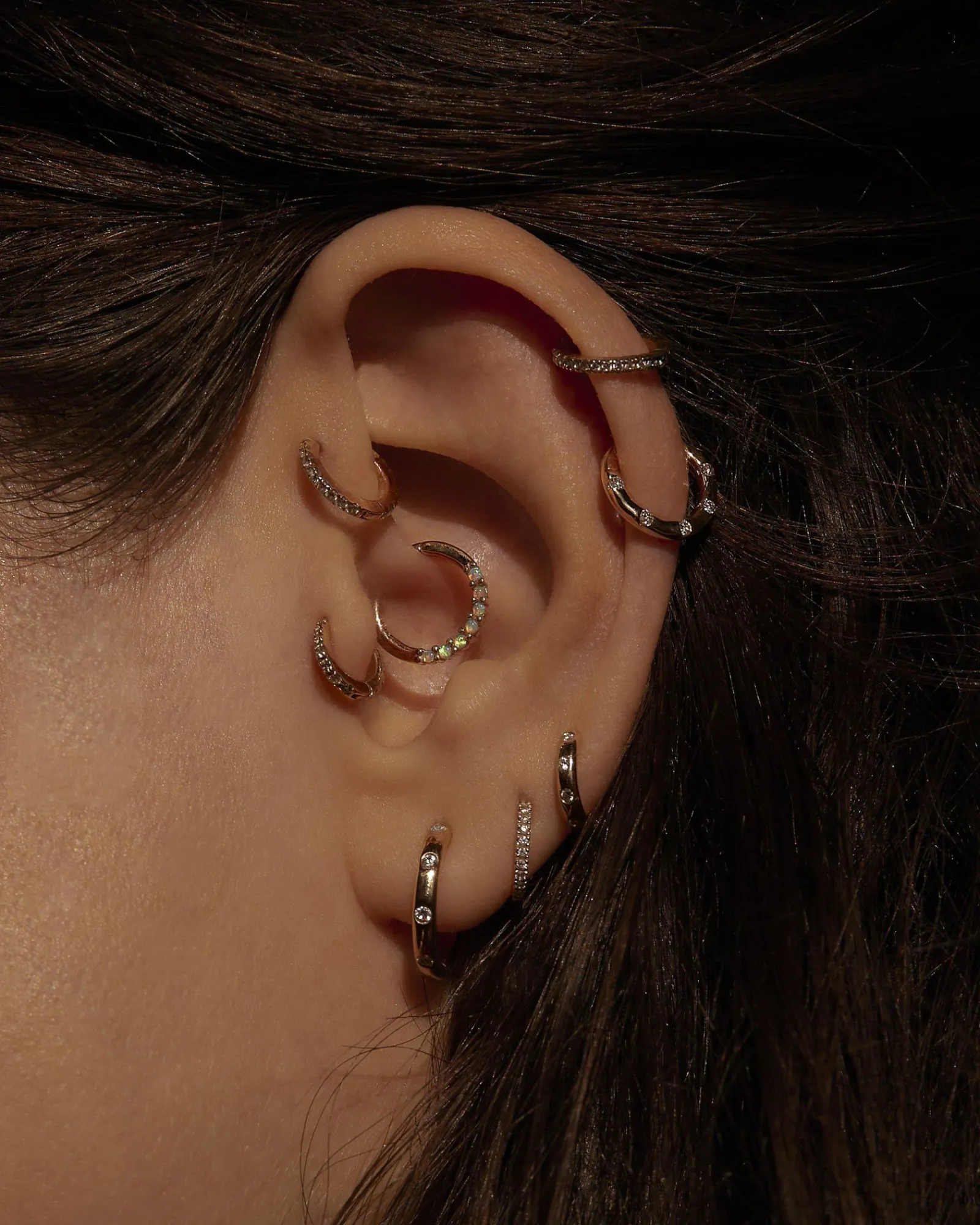 Pamela Love Earrings|10Mm Dot Huggie