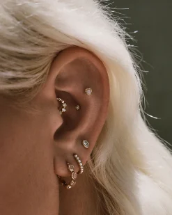 Pamela Love Piercing Jewelry|Ovalado Huggie