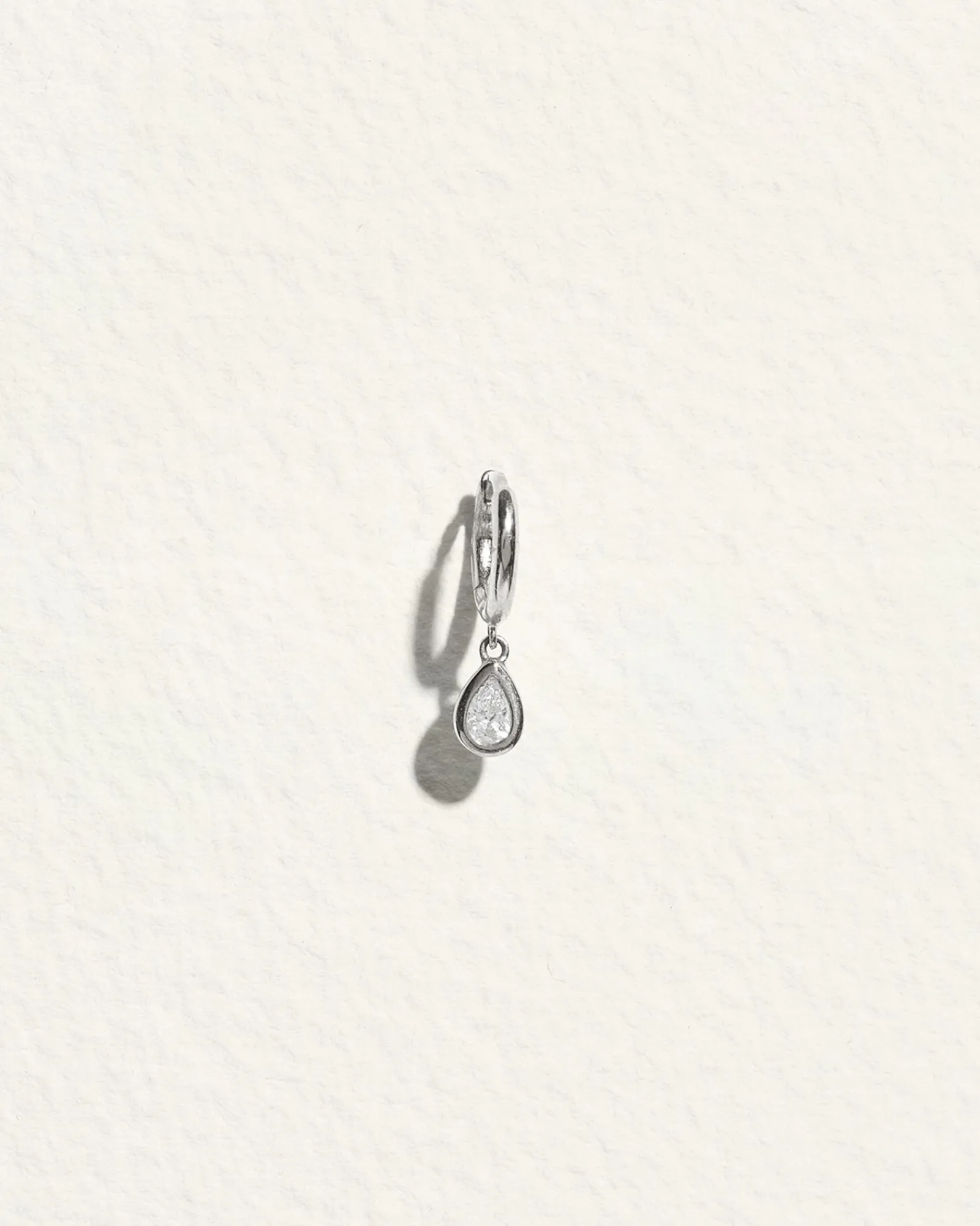 Pamela Love Piercing Jewelry|Raindrop Huggie